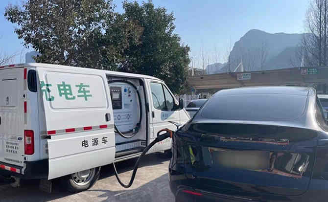 潮安区汽车搭电